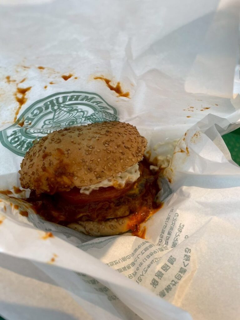 注文したラッキーエッグバーガー