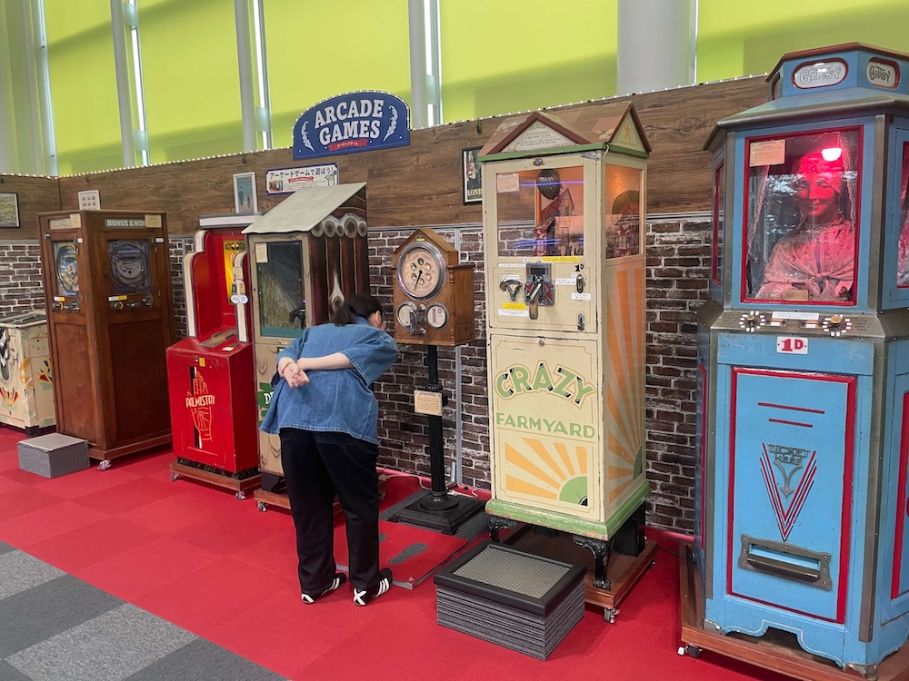 レトロゲームを体験できるコーナー